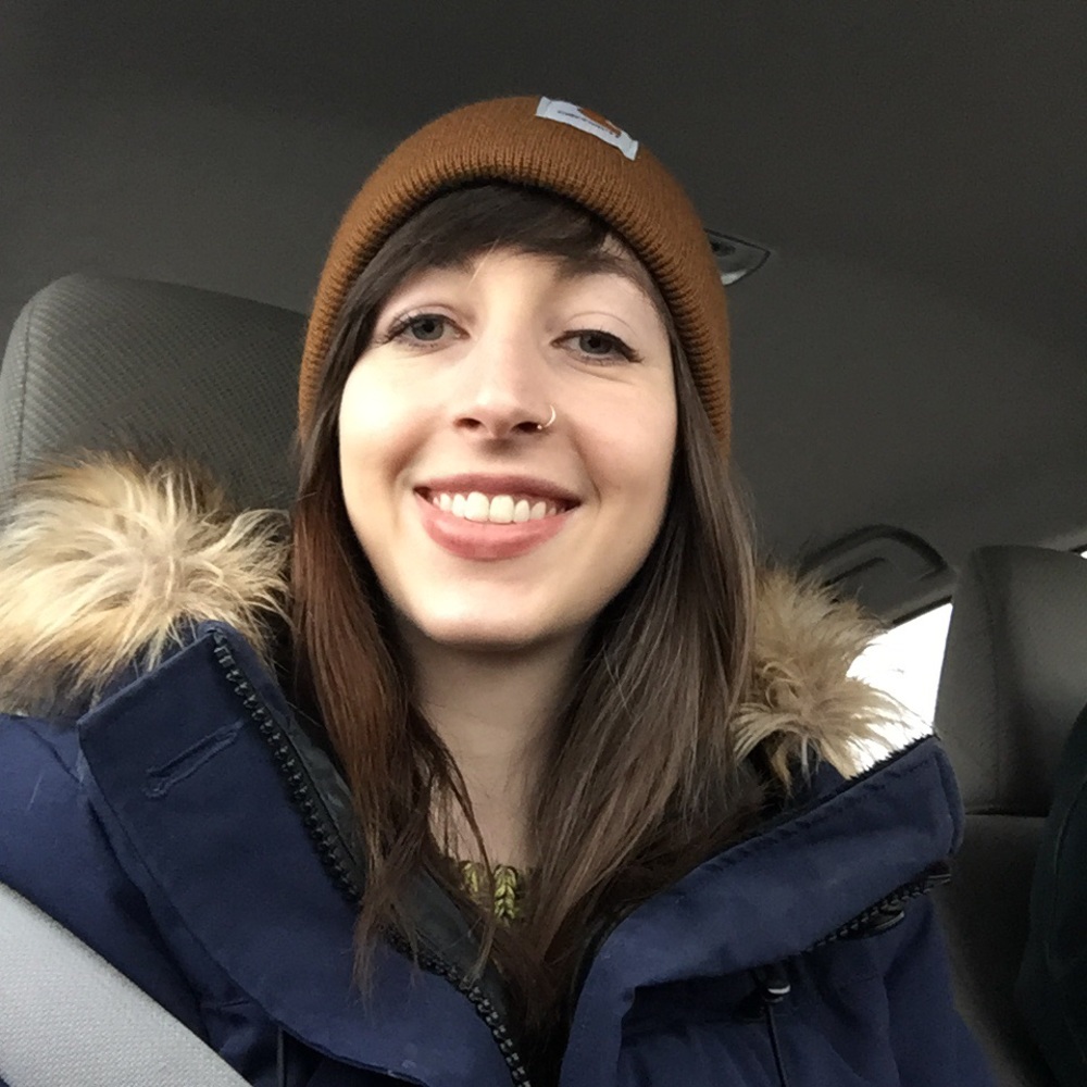 Meet your Posher, Emilie!